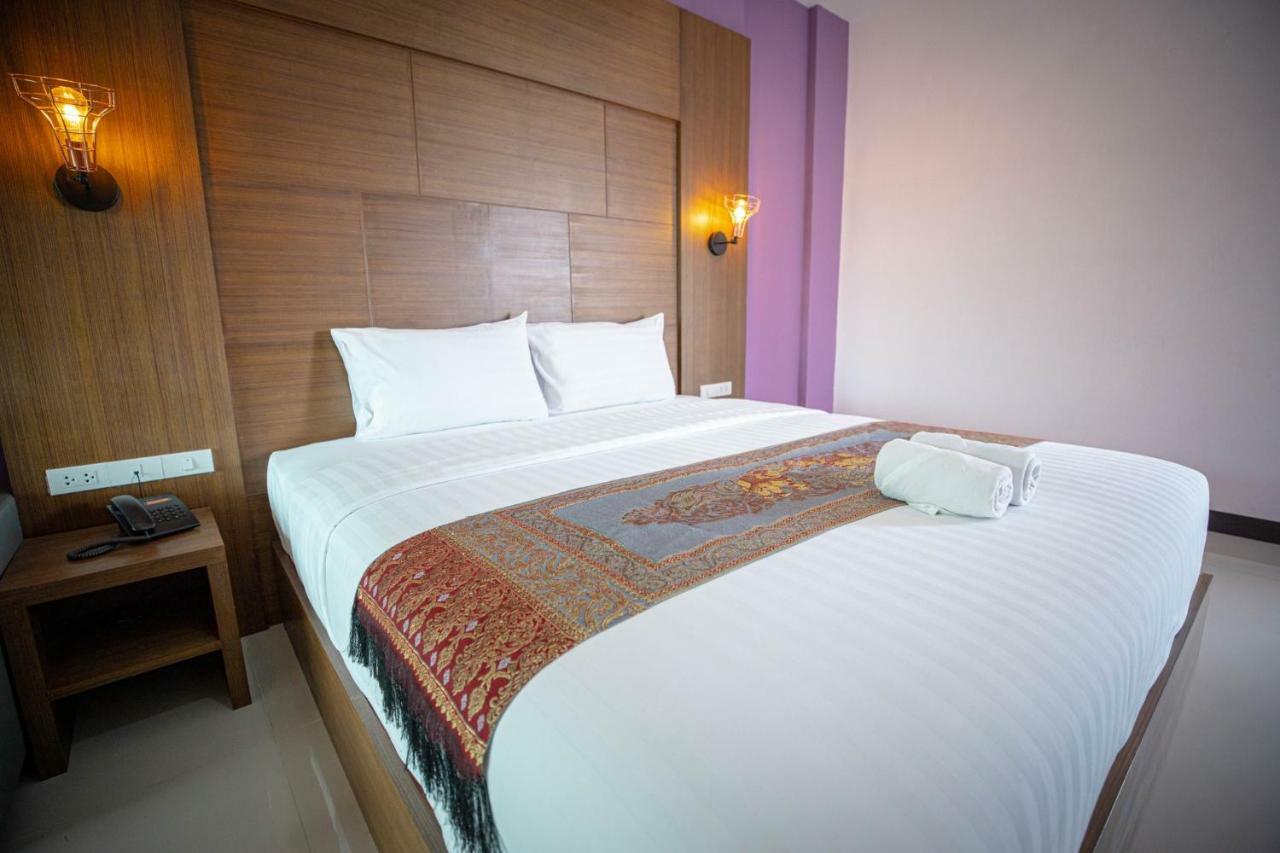 Smart Hotel Ban Lam Luk Ka Kültér fotó